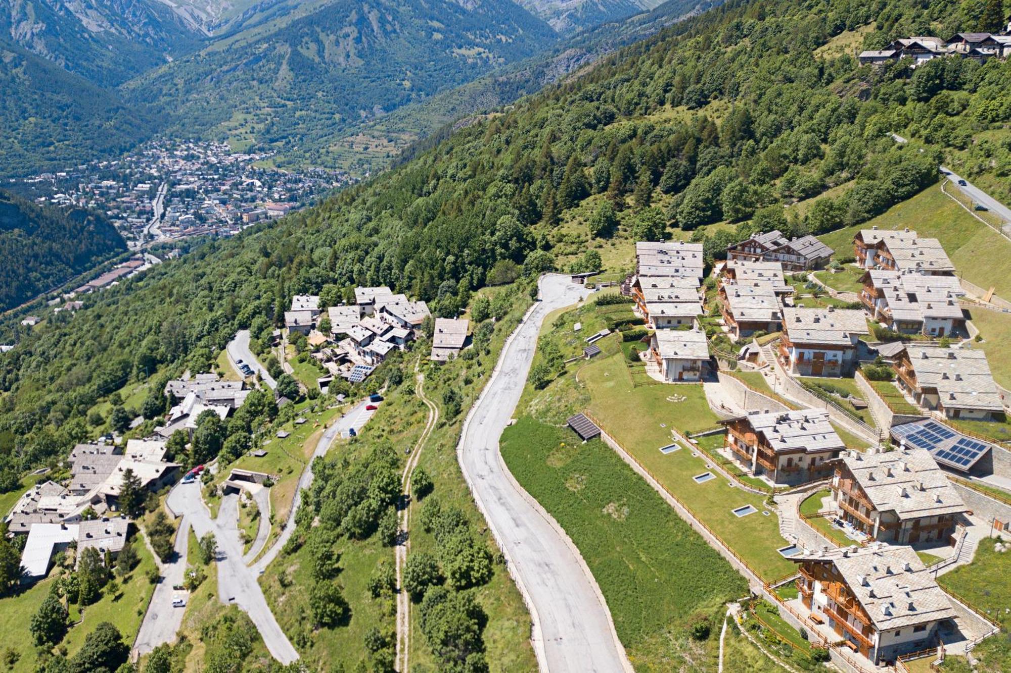 Aparthotel Cianfuran Residence Bardonecchia Bagian luar foto