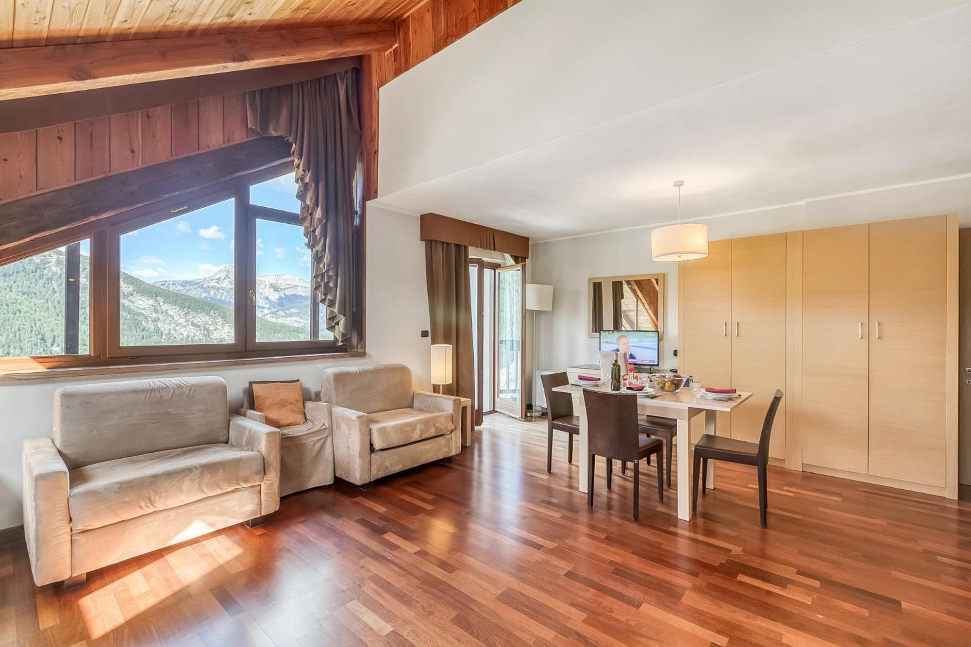 Aparthotel Cianfuran Residence Bardonecchia Bagian luar foto