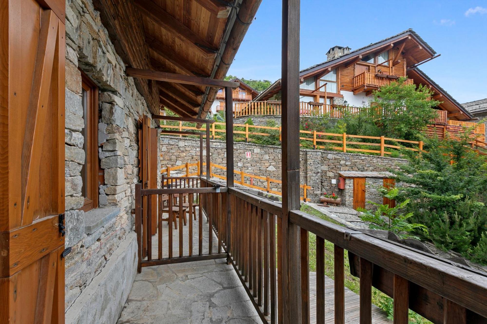Aparthotel Cianfuran Residence Bardonecchia Bagian luar foto