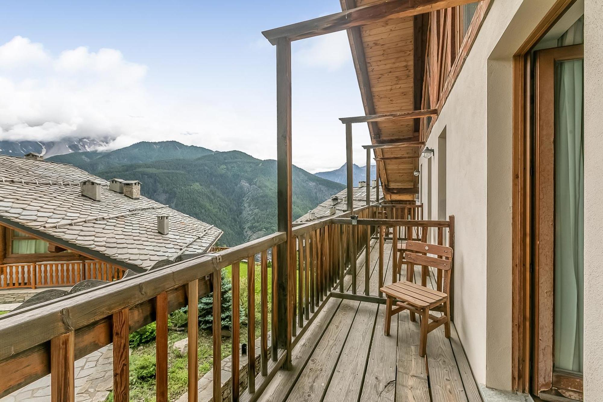 Aparthotel Cianfuran Residence Bardonecchia Bagian luar foto