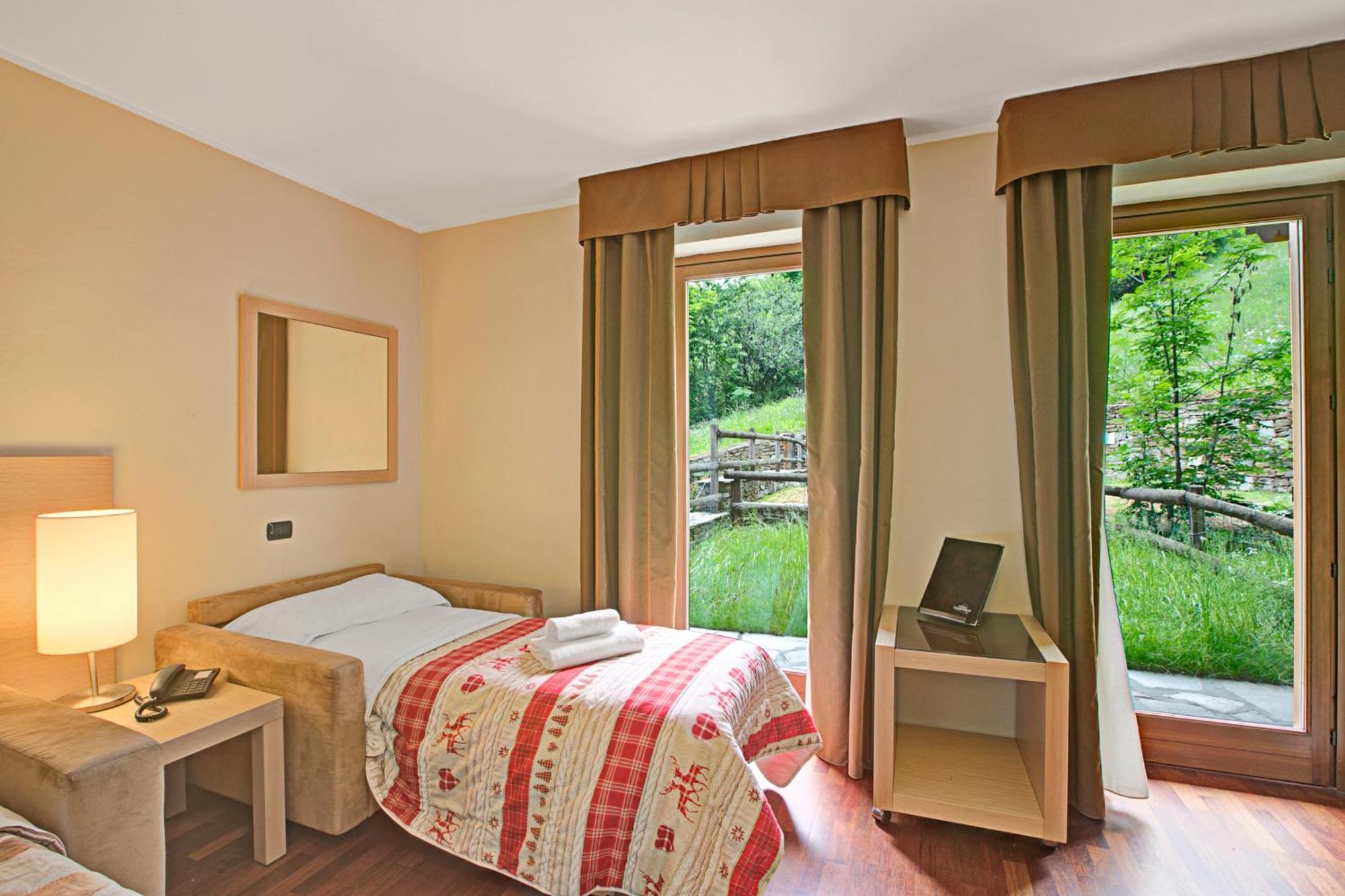Aparthotel Cianfuran Residence Bardonecchia Bagian luar foto
